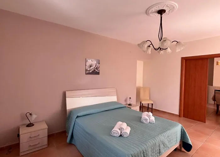 לינה וארוחת בוקר La Terrazza 3*